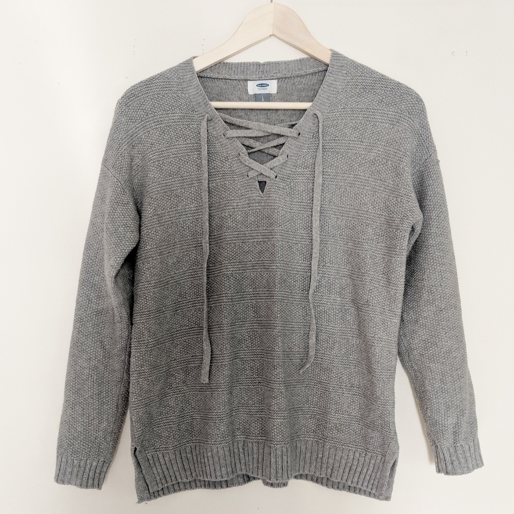 Old Navy Grey Sweater Size Small